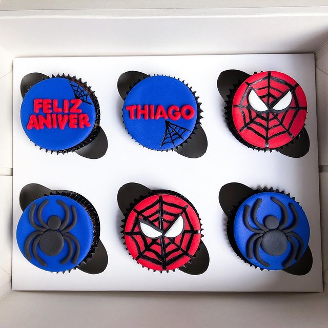 Caixa com 6 Cupcakes para Presente – Feliz Aniversário Homem Aranha